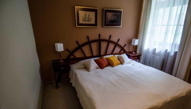 Port Hotel Ādaži Екстериор снимка